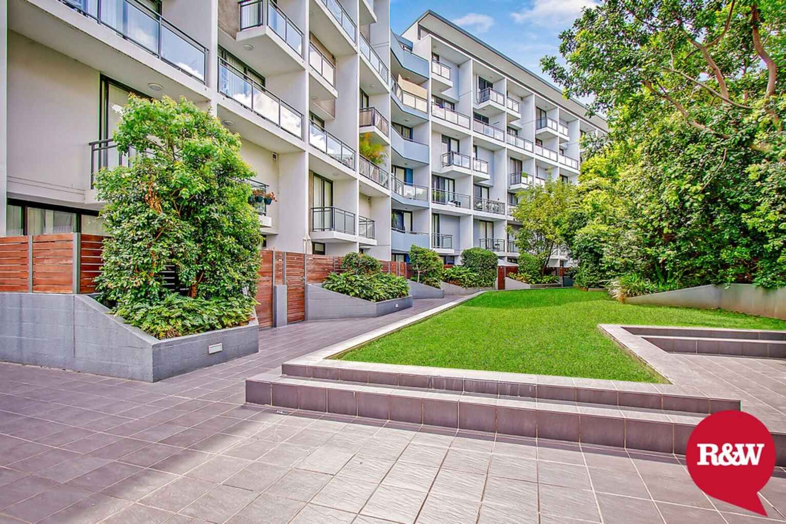 2A/541 Pembroke Road Leumeah