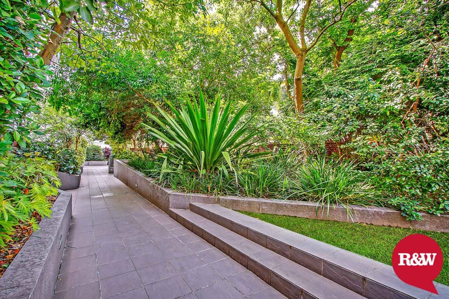 2A/541 Pembroke Road Leumeah