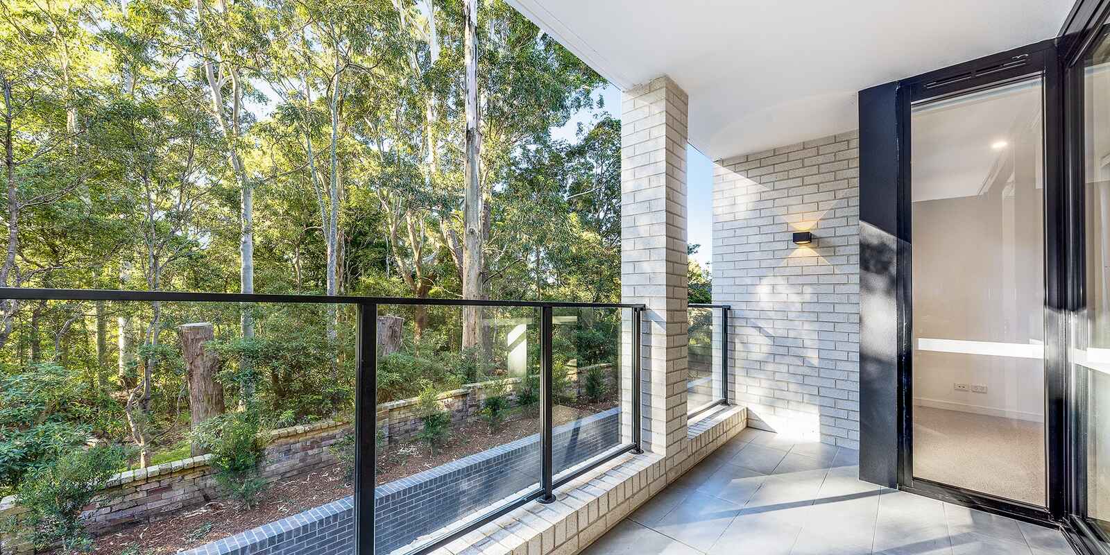 7/52 Eastern Valley Way Northbridge