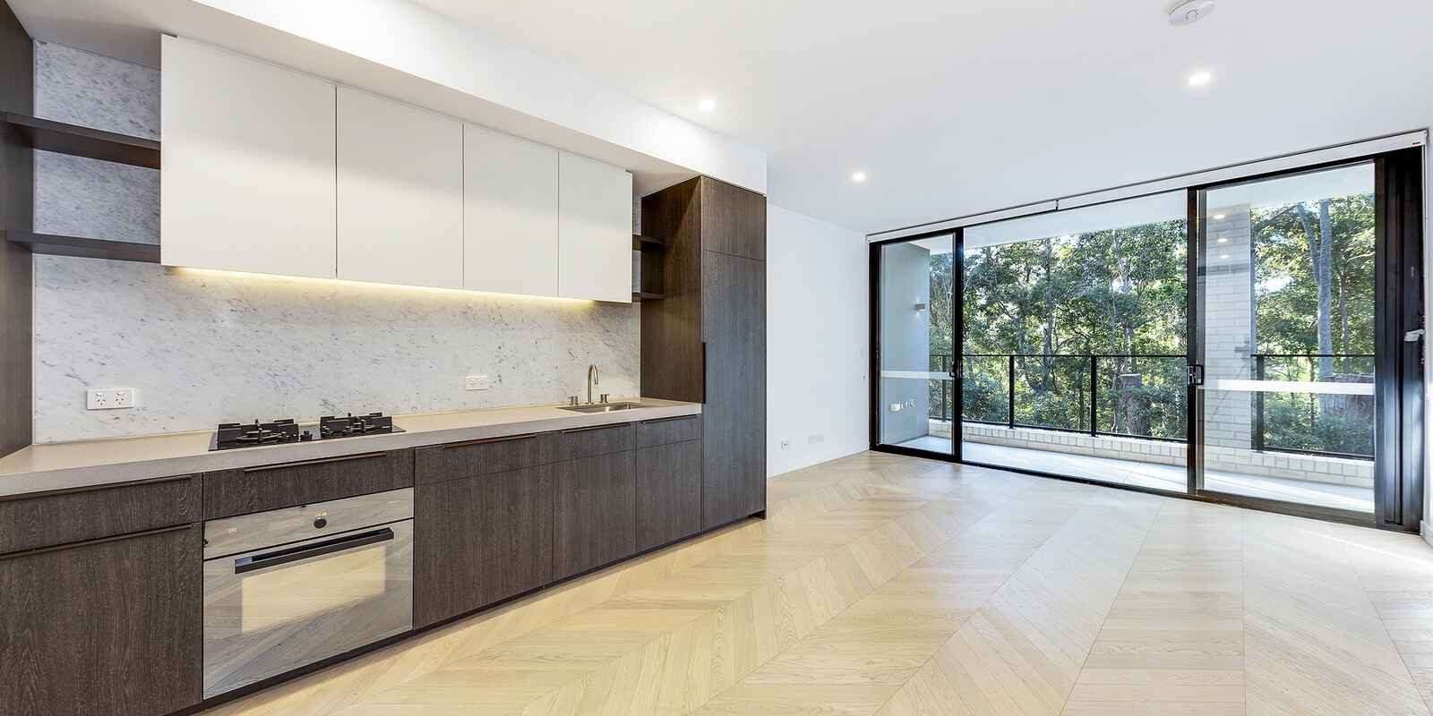 7/52 Eastern Valley Way Northbridge