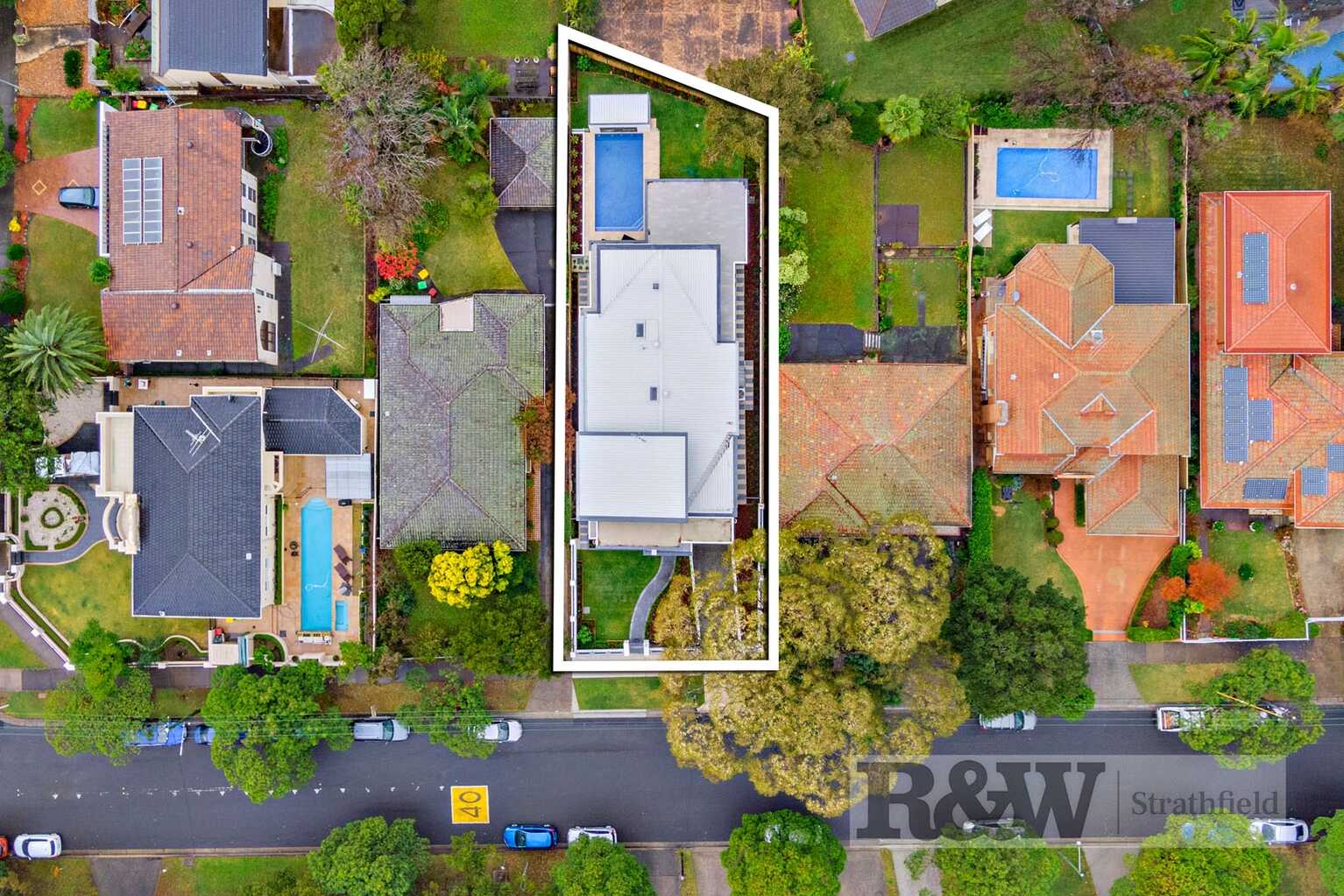 10 CHALMERS ROAD Strathfield