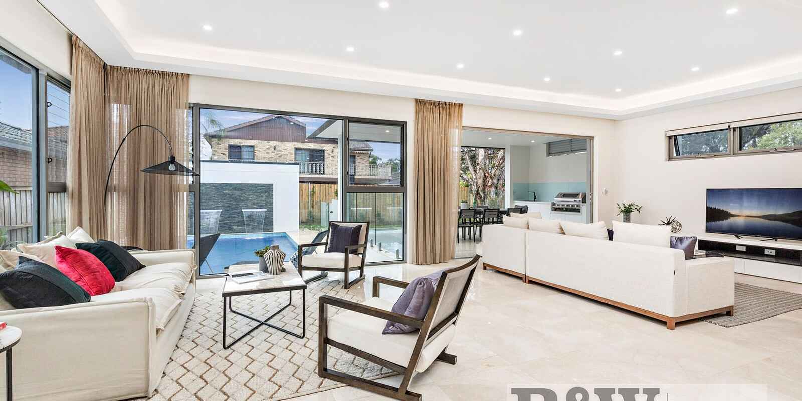 10 CHALMERS ROAD Strathfield