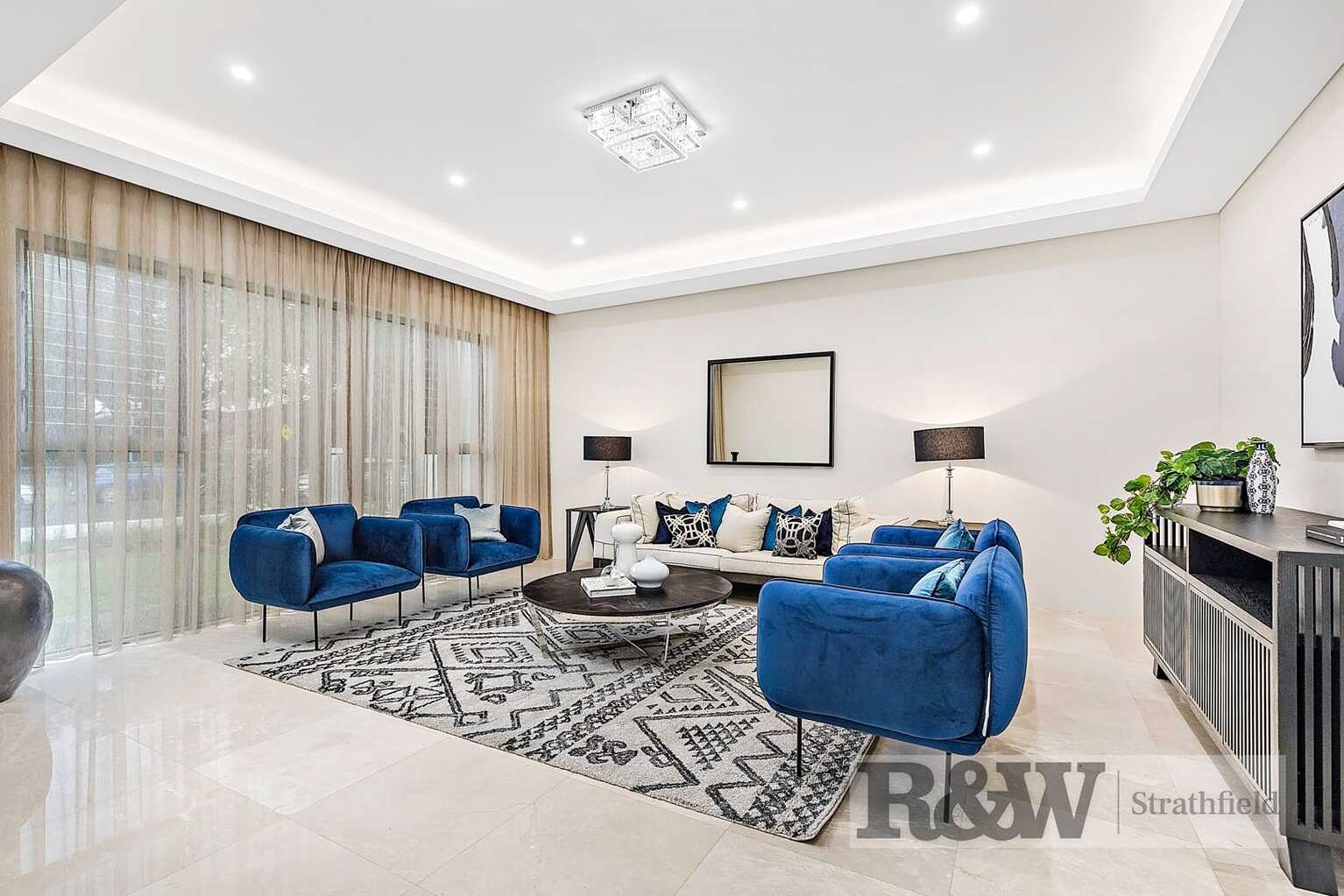 10 CHALMERS ROAD Strathfield