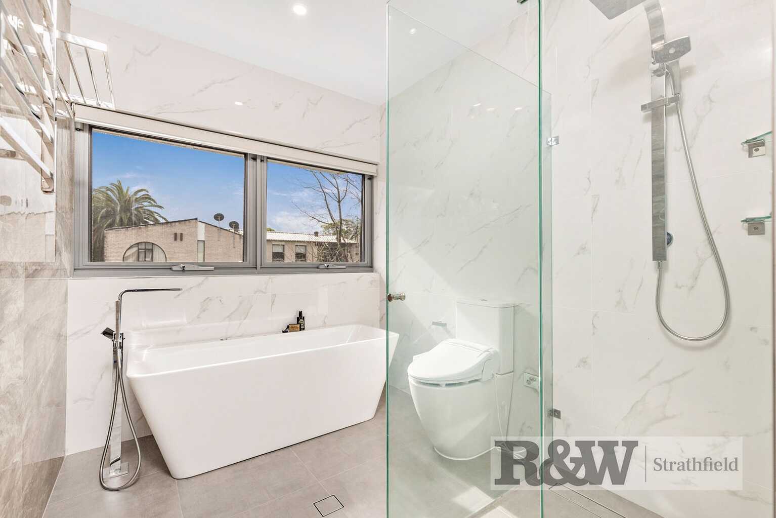 10 CHALMERS ROAD Strathfield