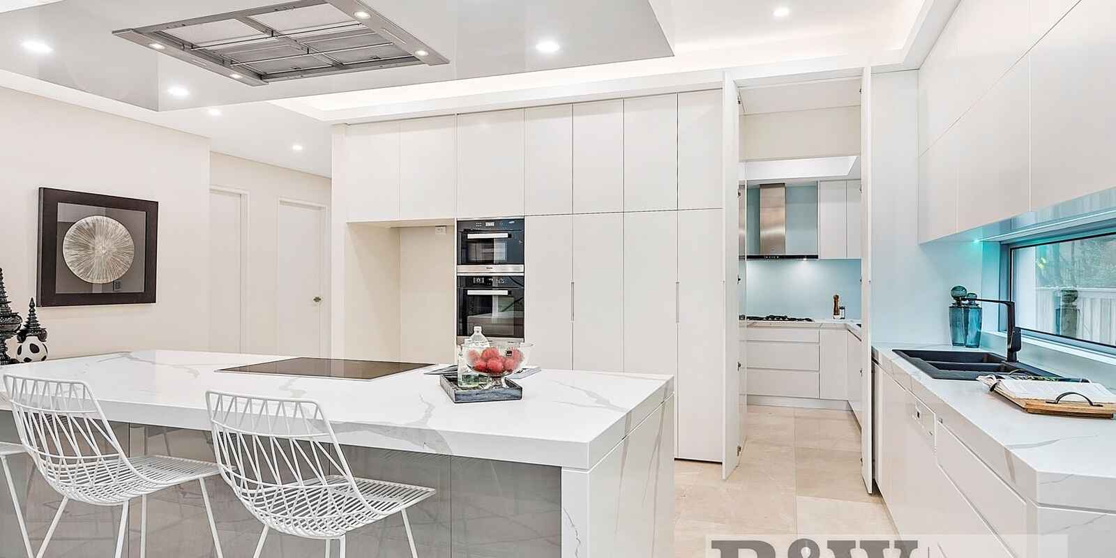 10 CHALMERS ROAD Strathfield