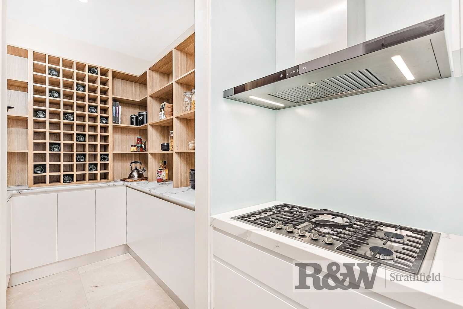 10 CHALMERS ROAD Strathfield