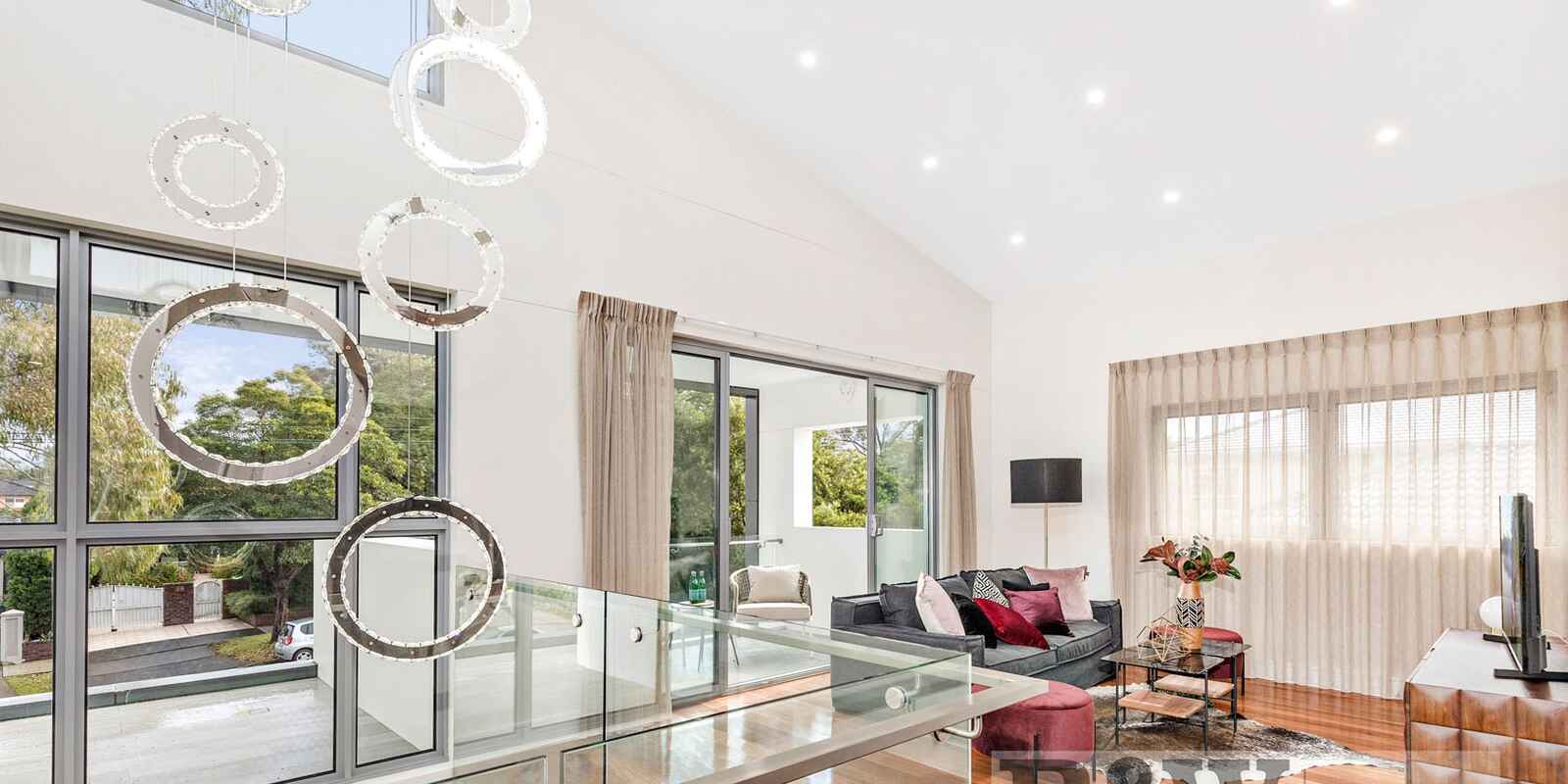 10 CHALMERS ROAD Strathfield