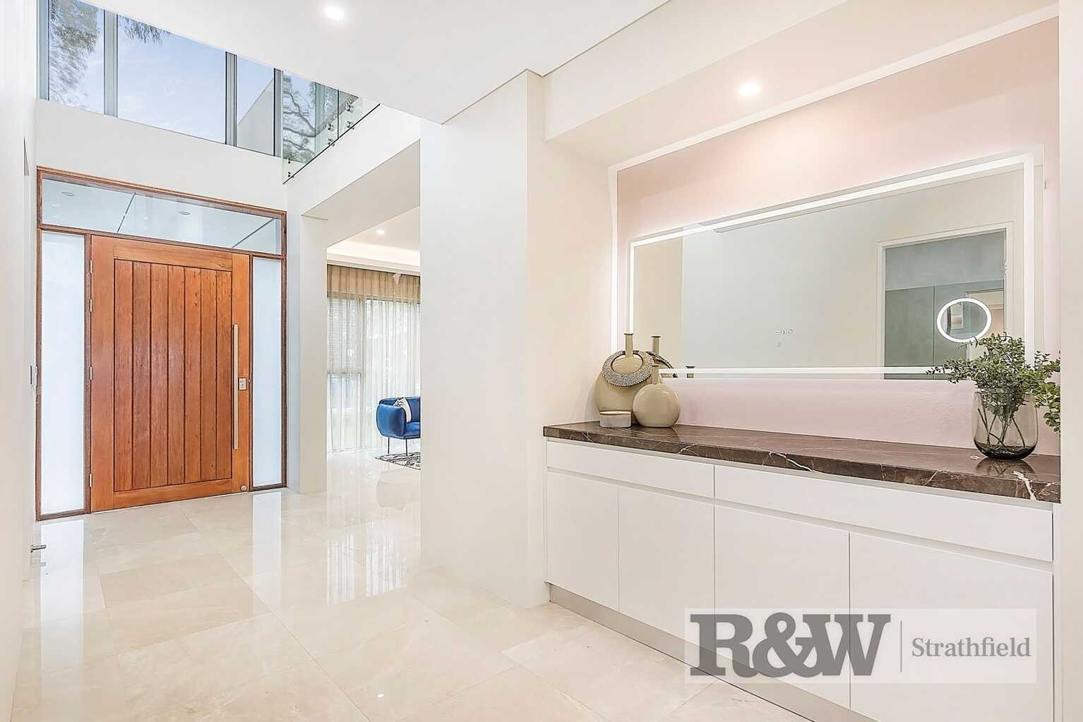 10 CHALMERS ROAD Strathfield