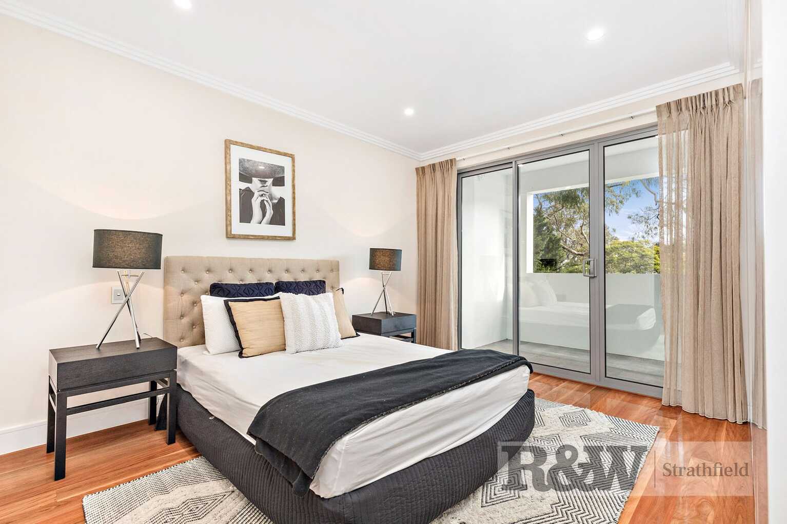 10 CHALMERS ROAD Strathfield