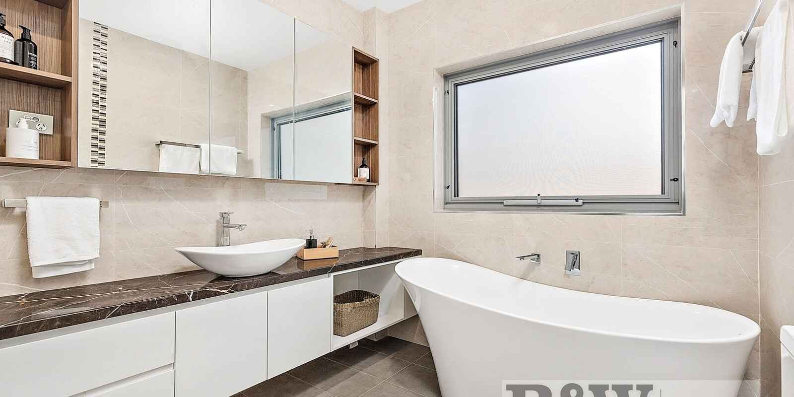 10 CHALMERS ROAD Strathfield