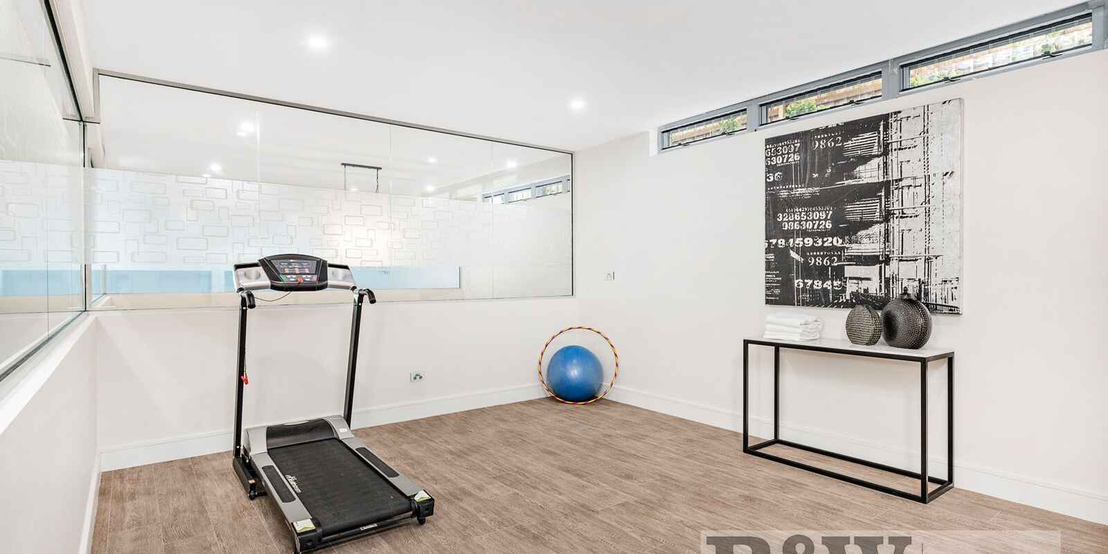 10 CHALMERS ROAD Strathfield