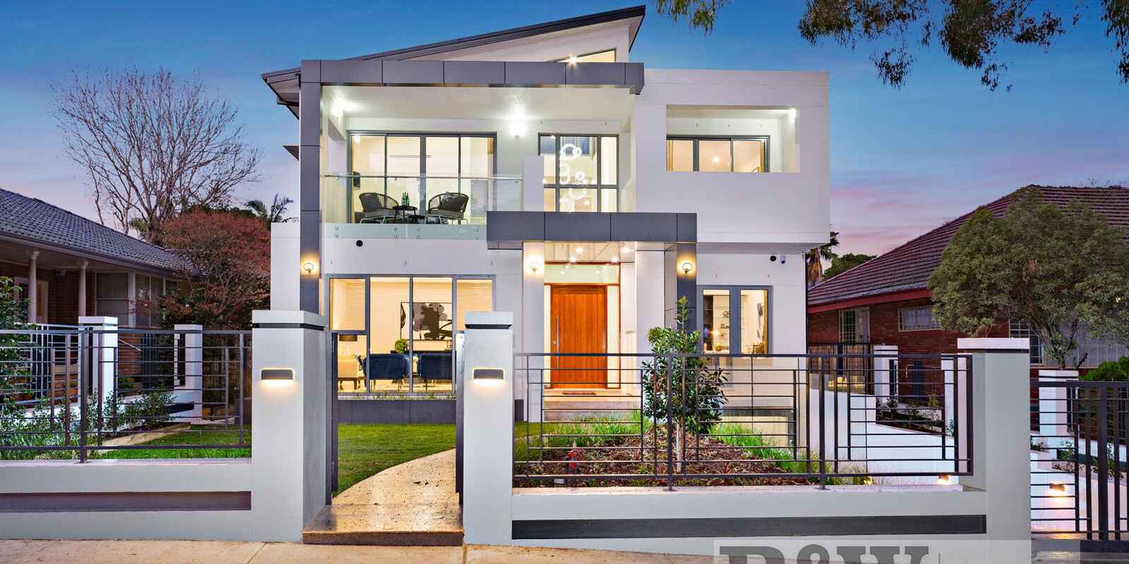 10 CHALMERS ROAD Strathfield