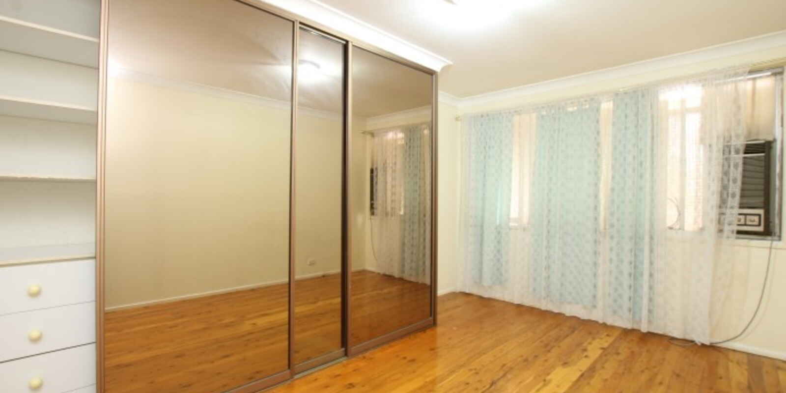 14 Kuala Close Dean Park