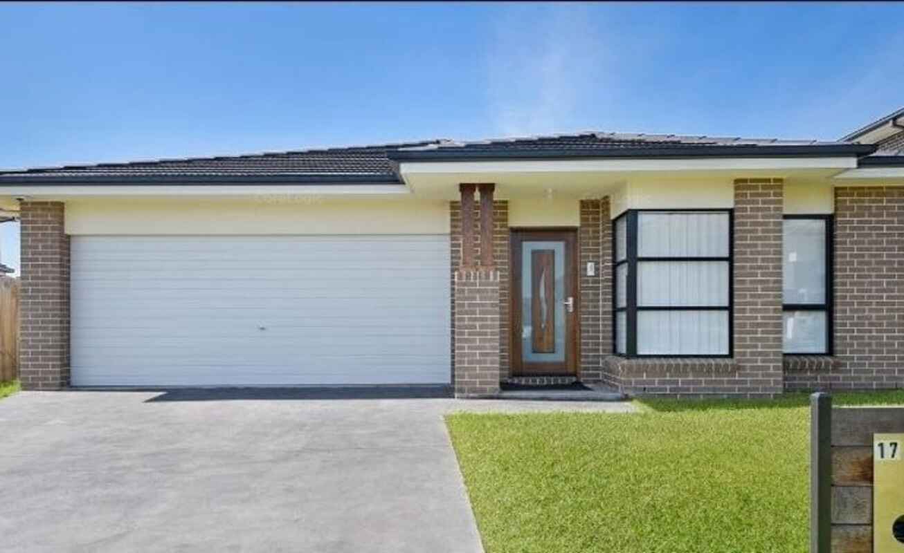 17 Pioneer Drive Carnes Hill 17 Pioneer Drive Carnes Hill