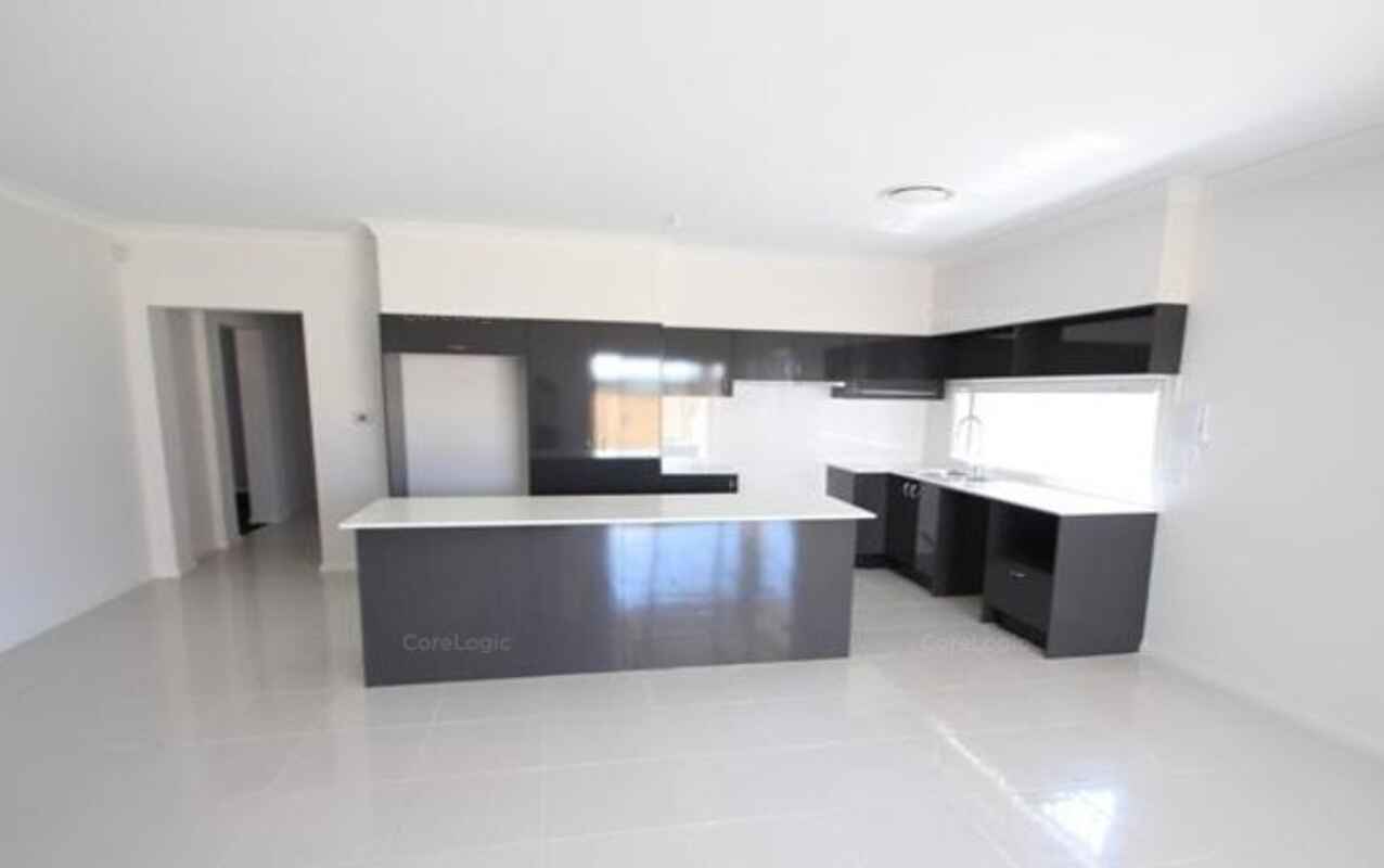 17 Pioneer Drive Carnes Hill 17 Pioneer Drive Carnes Hill