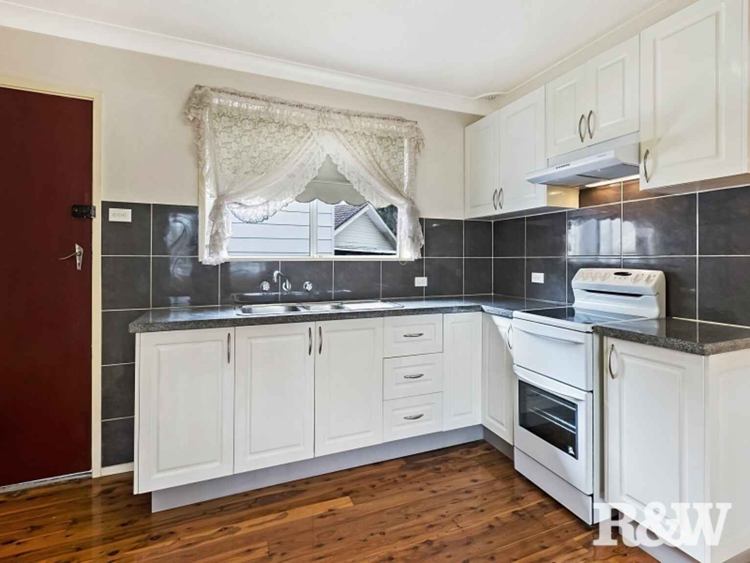 2 Tarun Place Dharruk 2 Tarun Place Dharruk