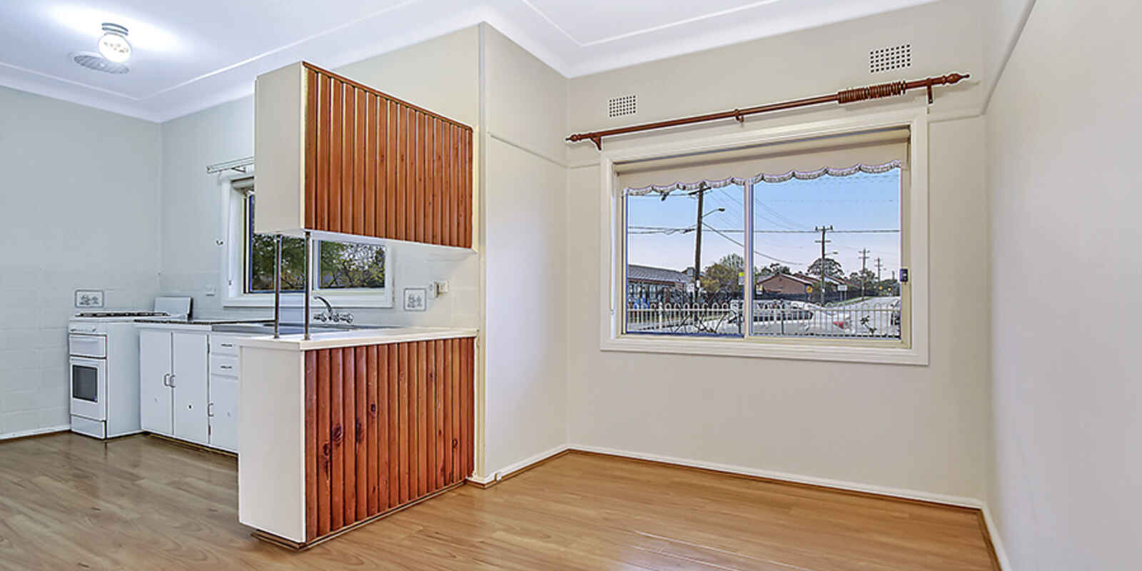 14 Doonside Road Doonside 14 Doonside Road Doonside