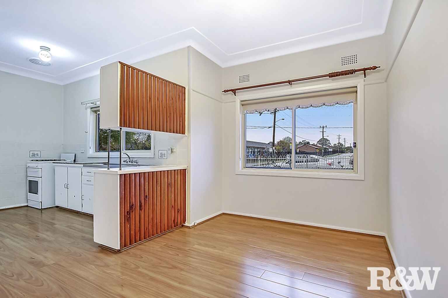 14 Doonside Road Doonside 14 Doonside Road Doonside