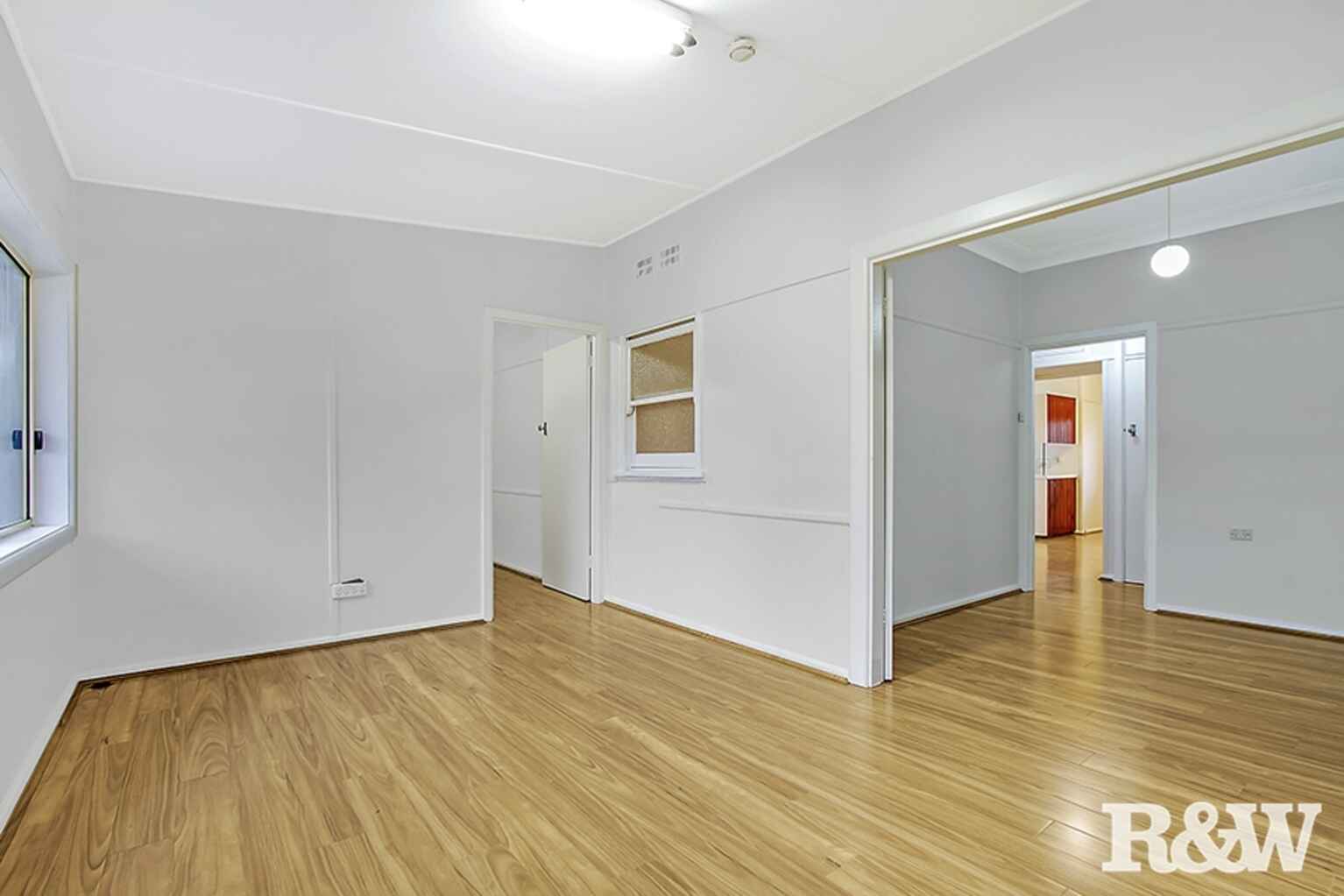 14 Doonside Road Doonside 14 Doonside Road Doonside