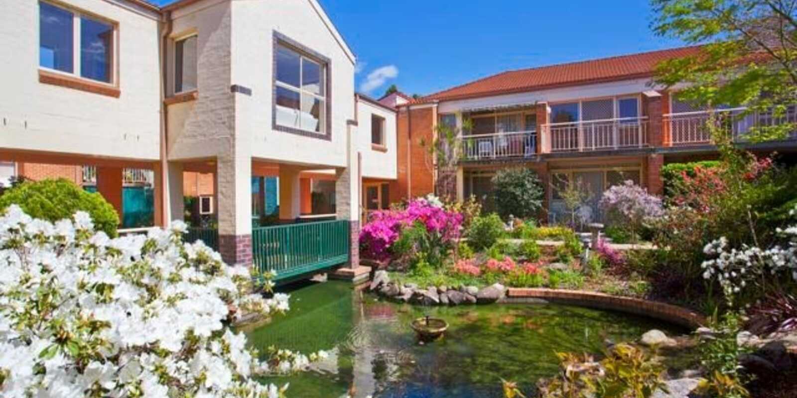 Strathfield Gardens 26 Cotswald St  Strathfield