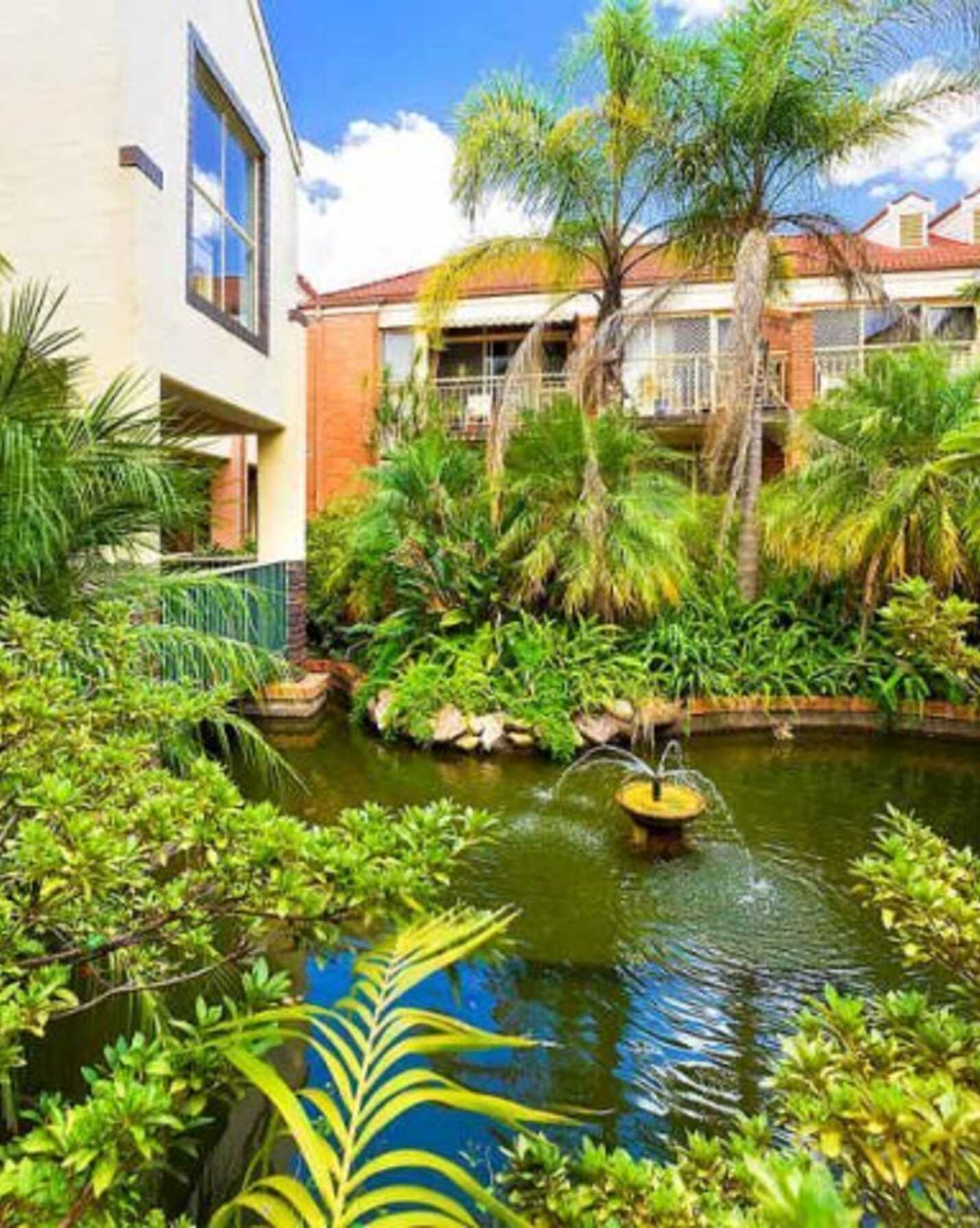 Strathfield Gardens 26 Cotswald St Strathfield, Strathfield - Thumbnail 4