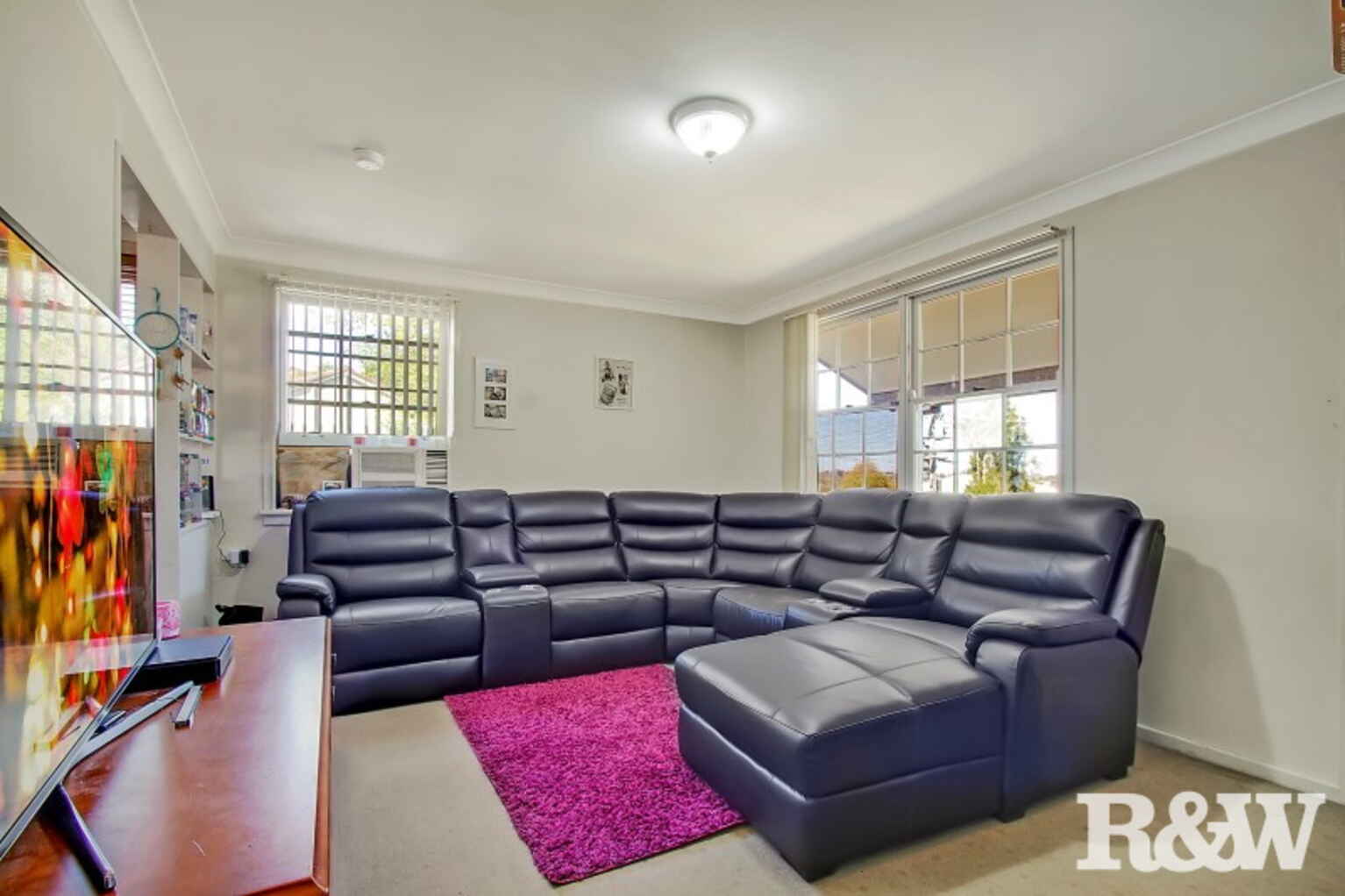 20 Mikkelsen Avenue Tregear 20 Mikkelsen Avenue Tregear