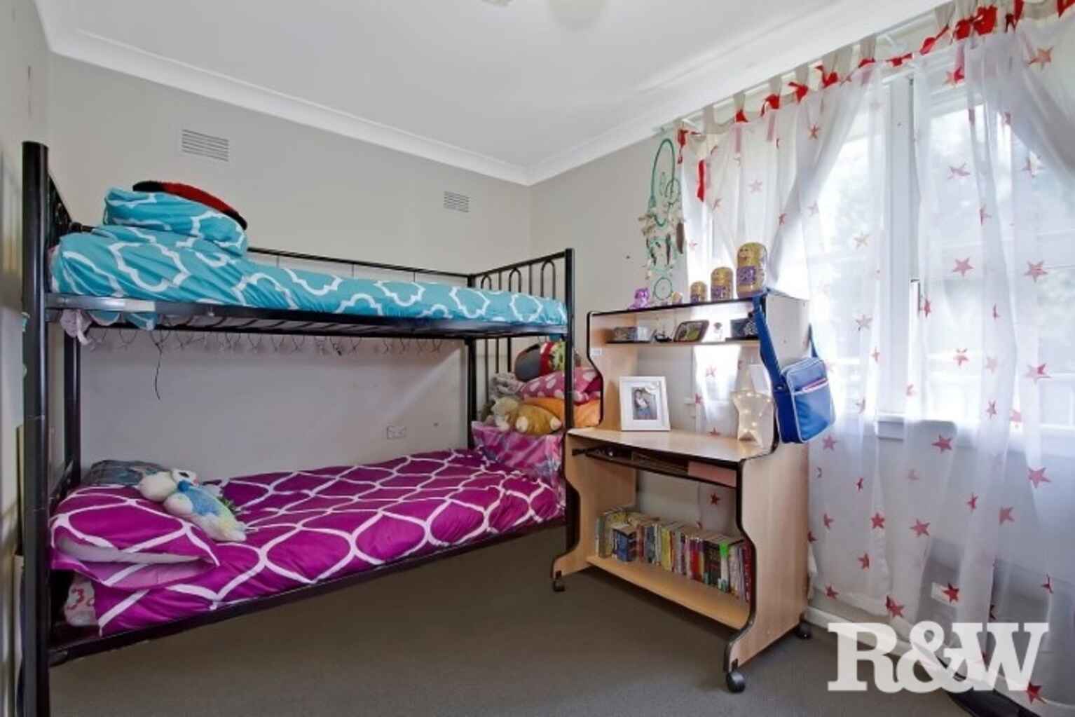 6 Ellsworth Drive Tregear 6 Ellsworth Drive Tregear