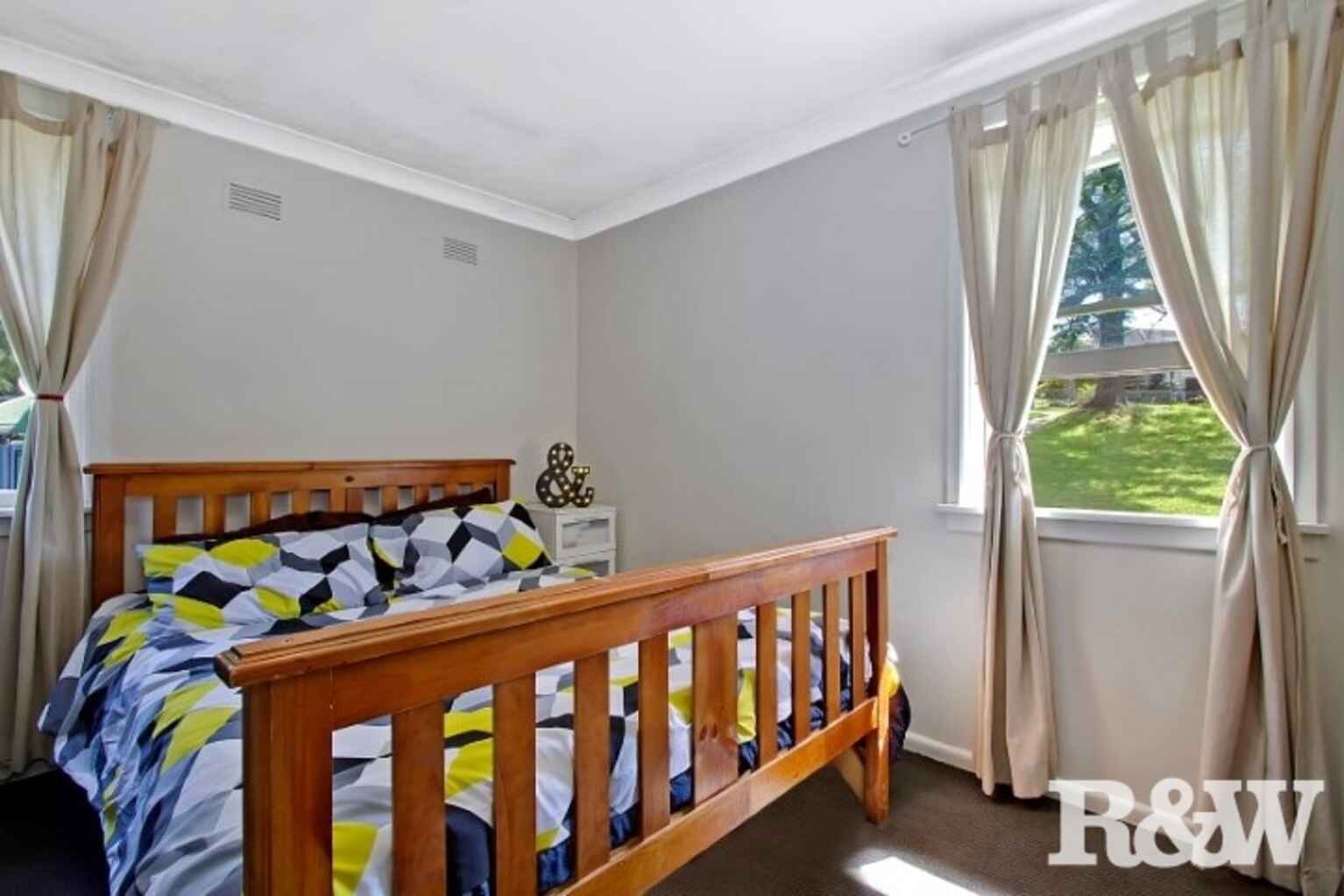 6 Ellsworth Drive Tregear 6 Ellsworth Drive Tregear