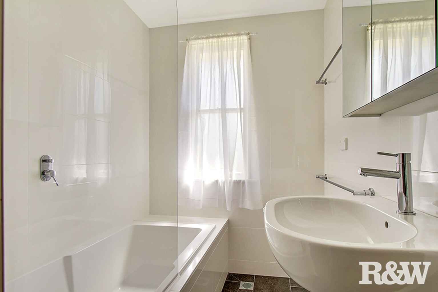 39 Tasman Avenue Lethbridge Park