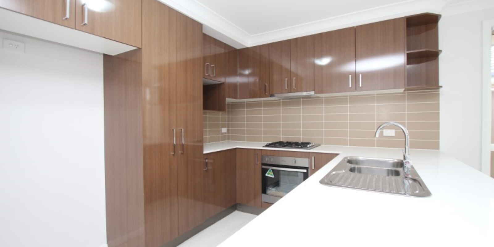 3A Binalong Road Jordan Springs 3A Binalong Road Jordan Springs