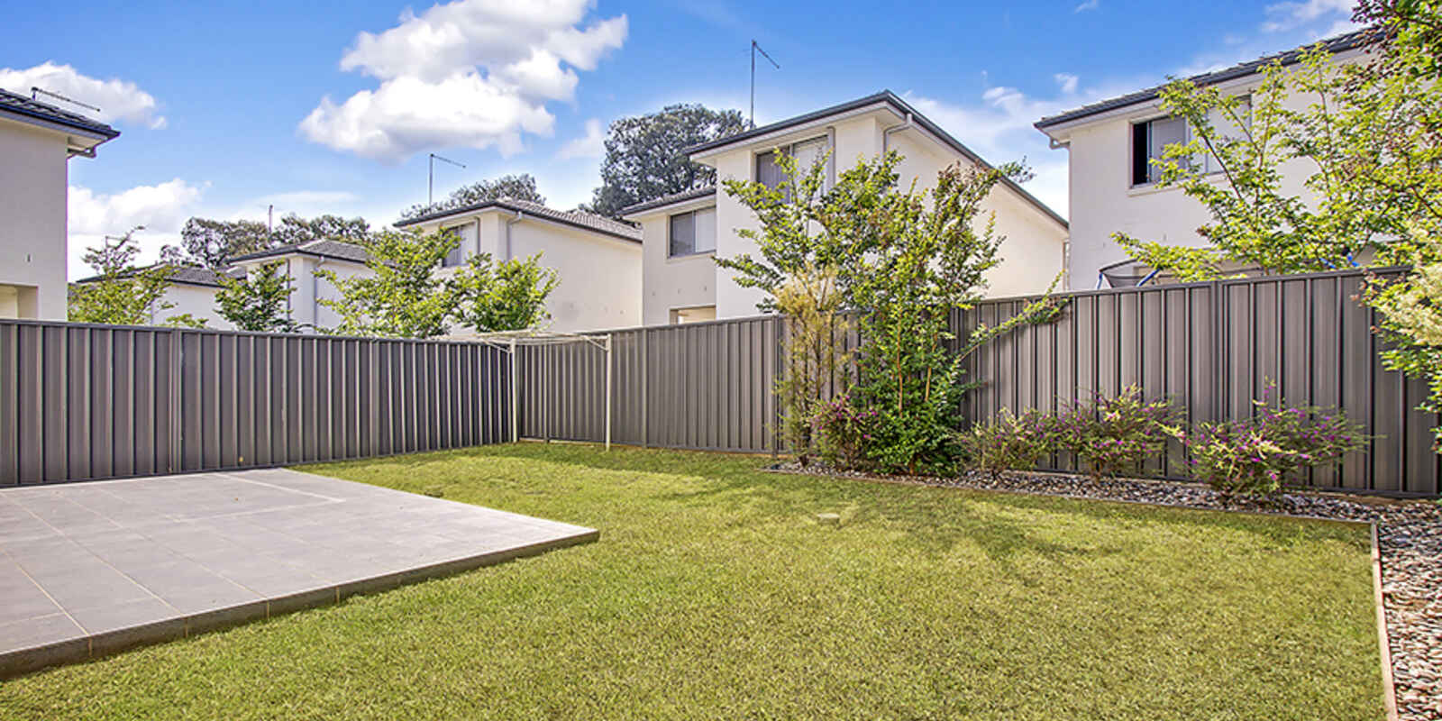 25/30 Australis Drive Ropes Crossing