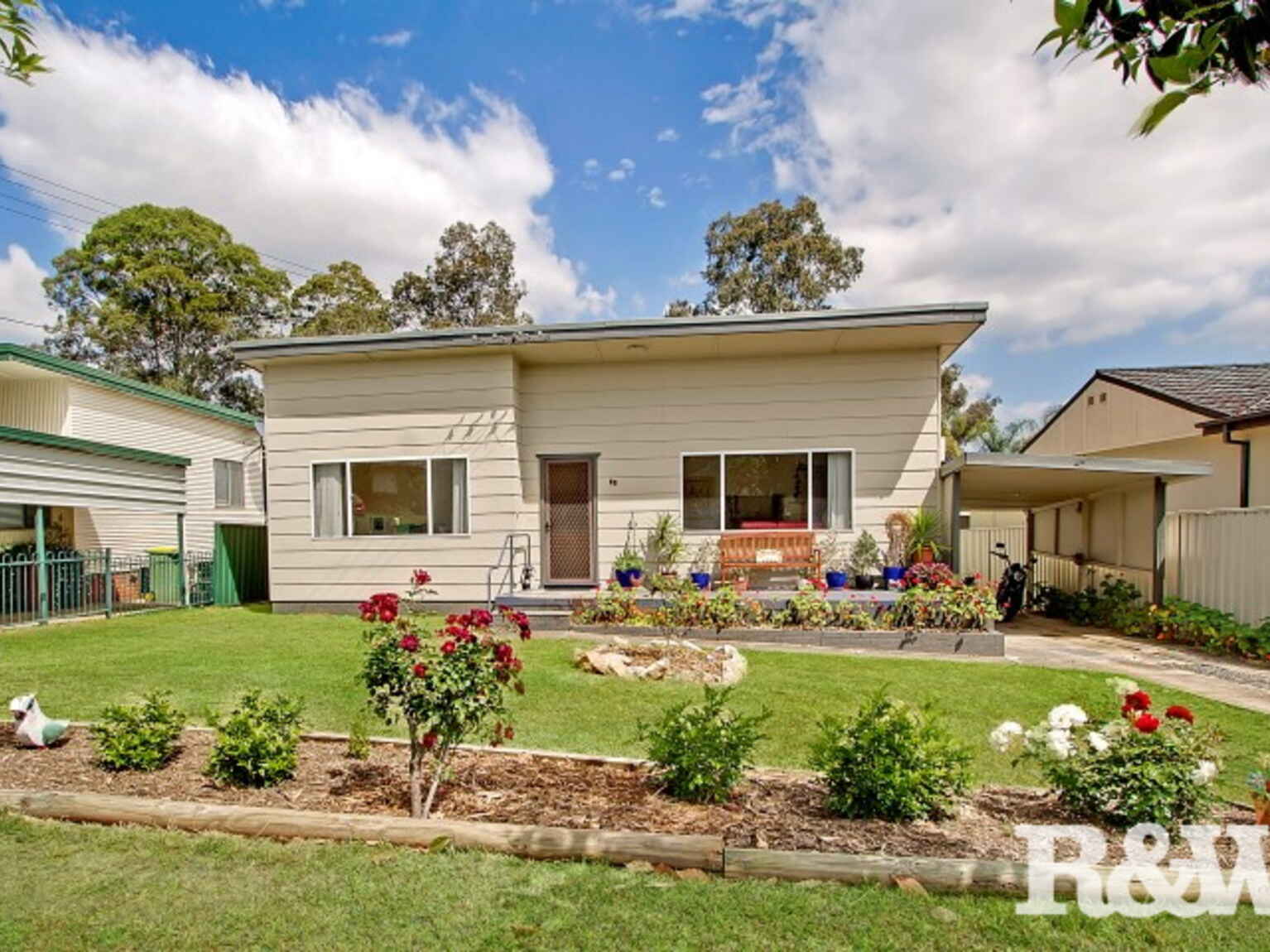 45 Elizabeth Crescent Kingswood