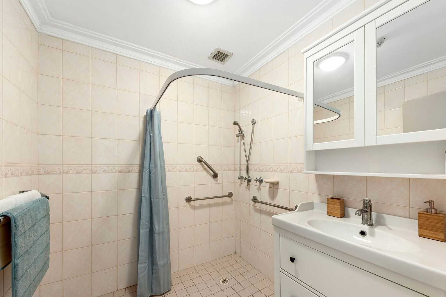 33/244 Mowbray Rd Chatswood