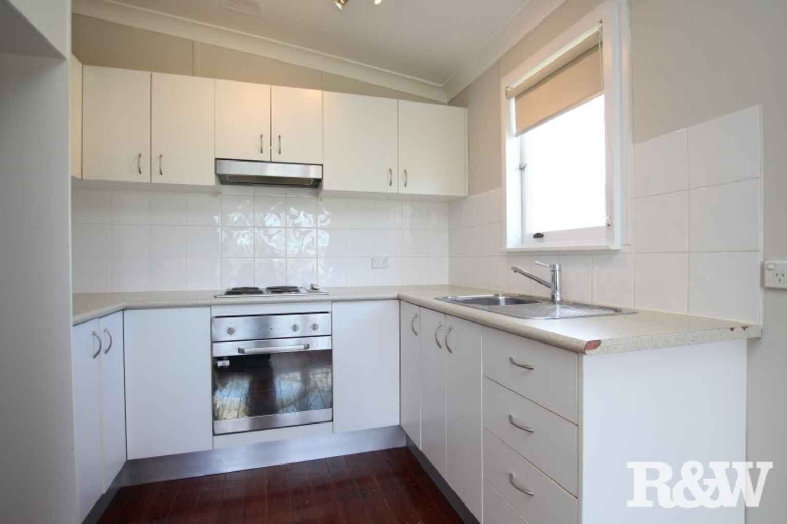 8 Hales Place Blackett