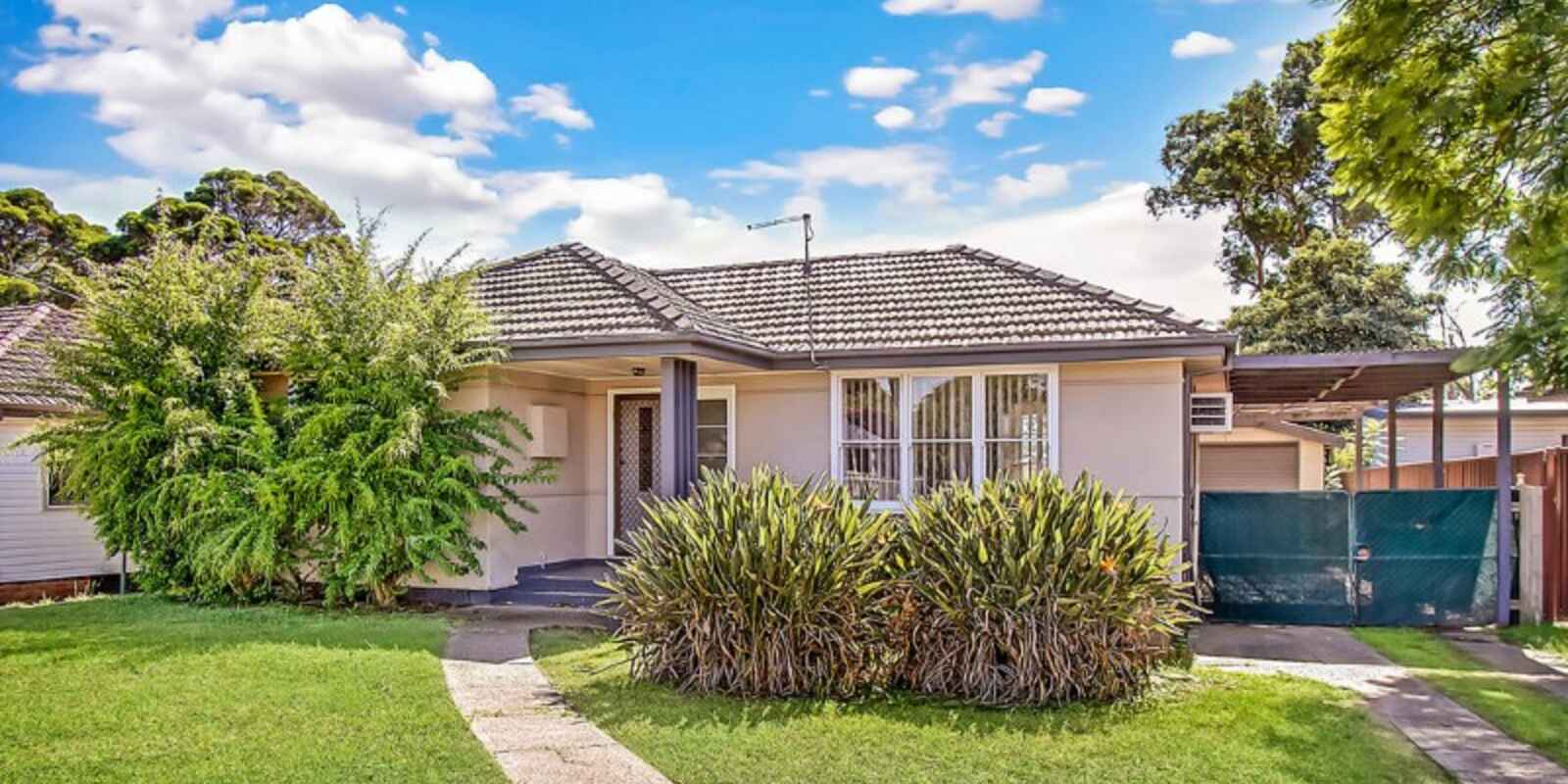 39 Lingayen Avenue Lethbridge Park