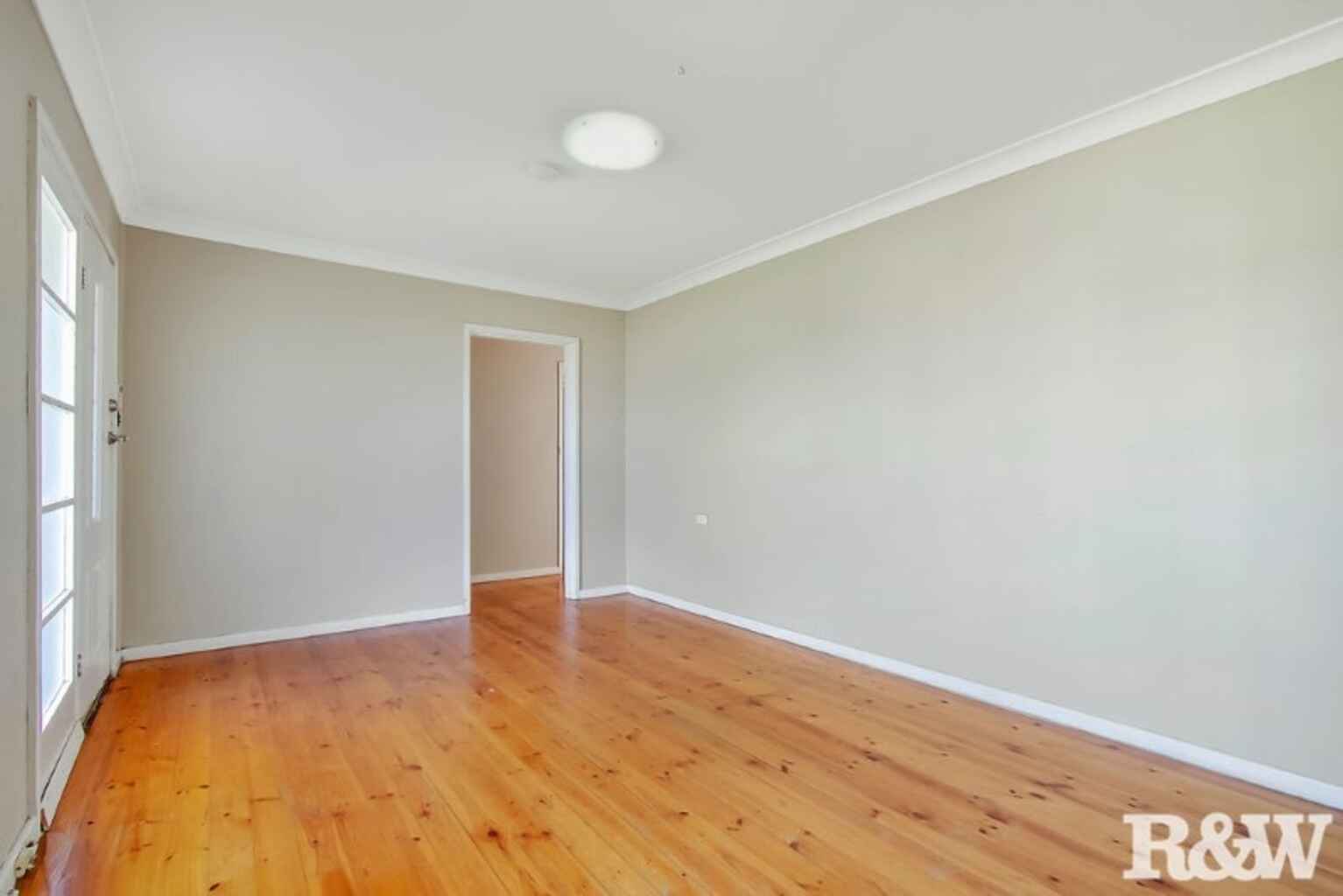 39 Lingayen Avenue Lethbridge Park