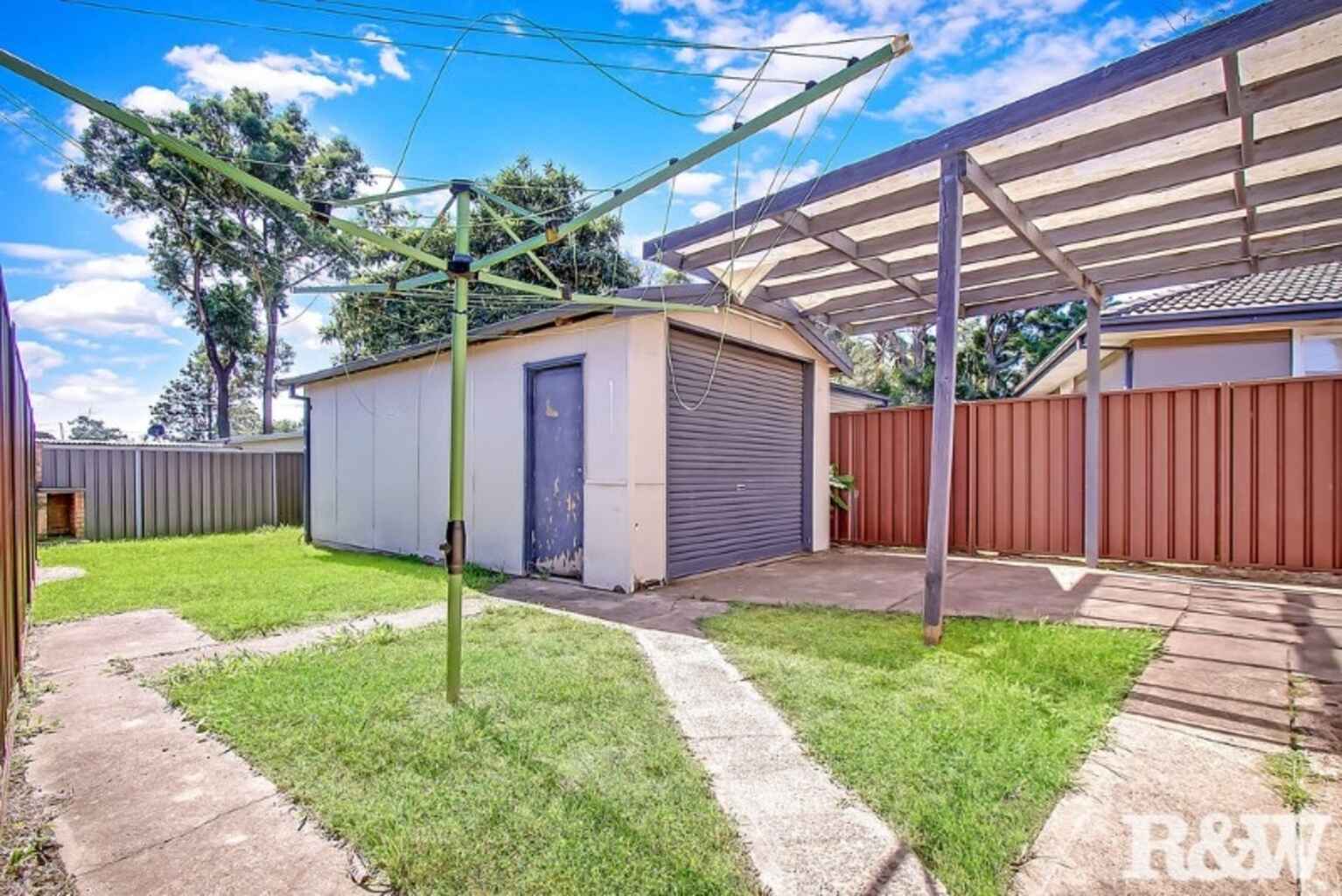 39 Lingayen Avenue Lethbridge Park