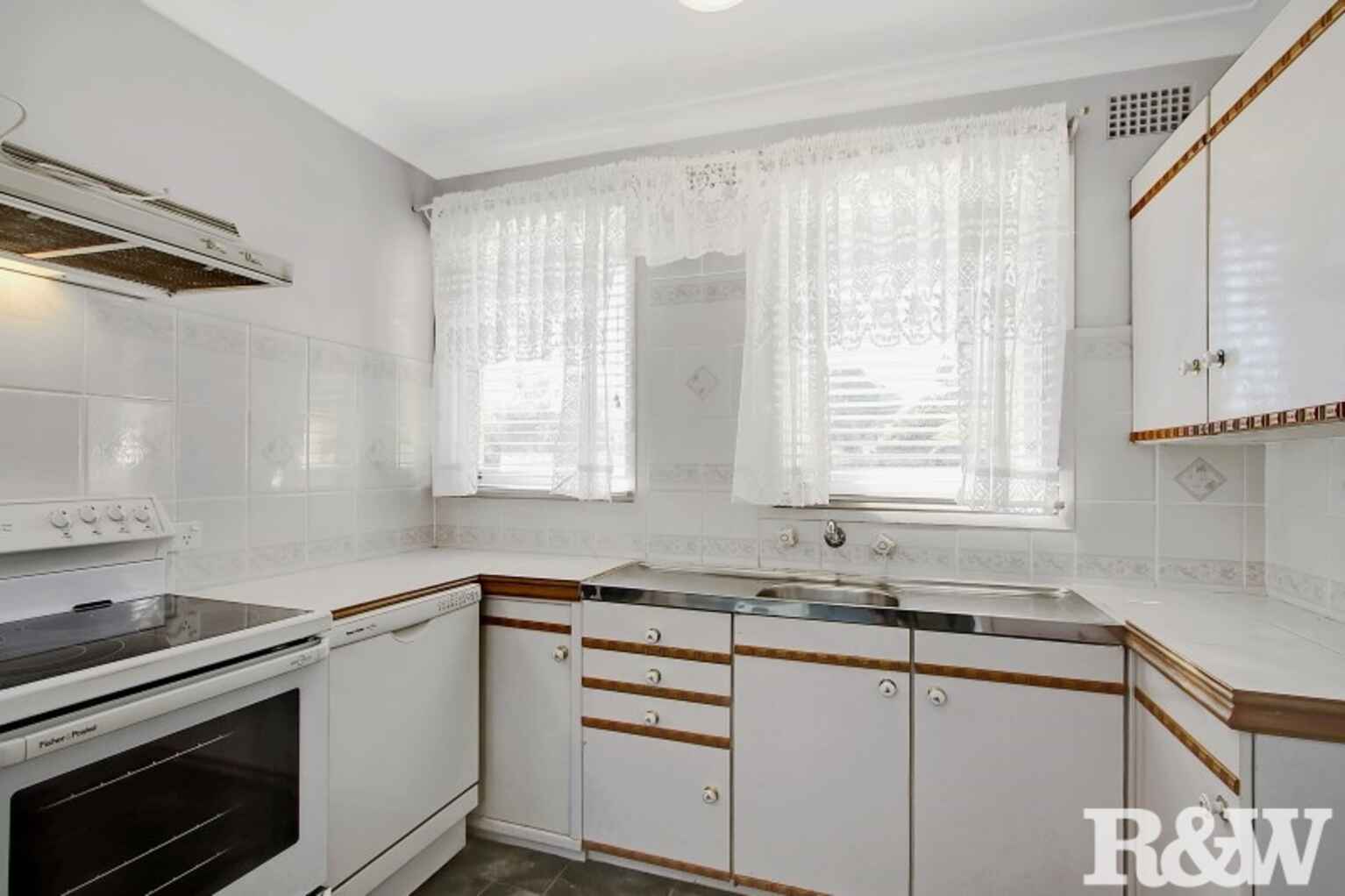 26 Van Dieman Avenue Willmot 26 Van Dieman Avenue Willmot