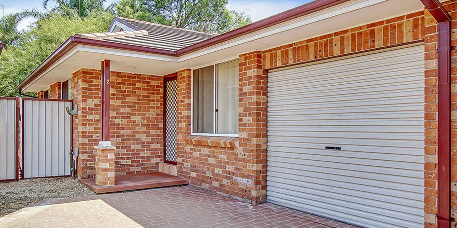 3/4 Brisbane Street Oxley Park