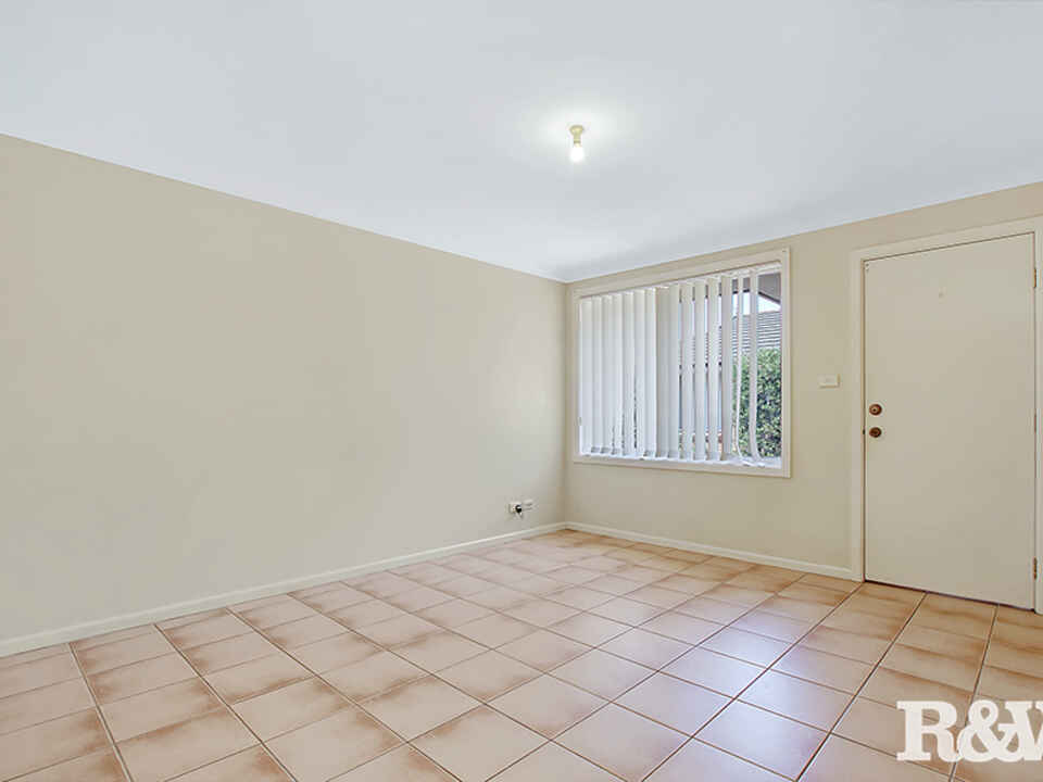 3/4 Brisbane Street Oxley Park