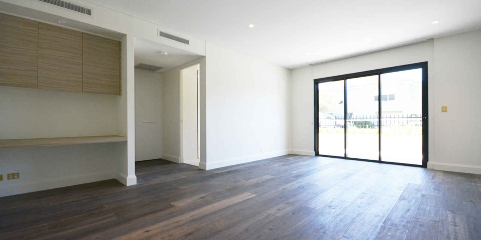 2/403 Old South Head Road North Bondi