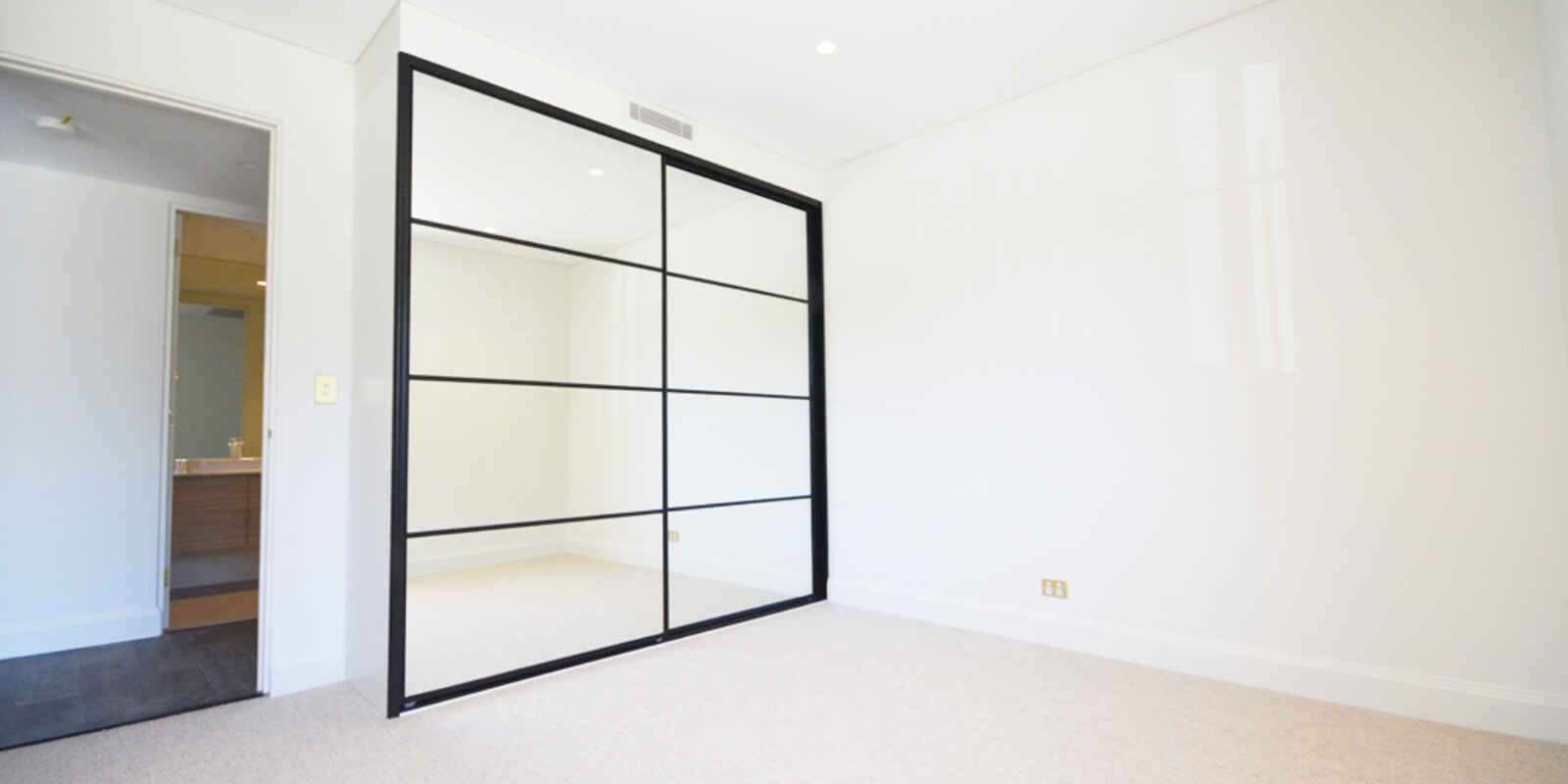 2/403 Old South Head Road North Bondi