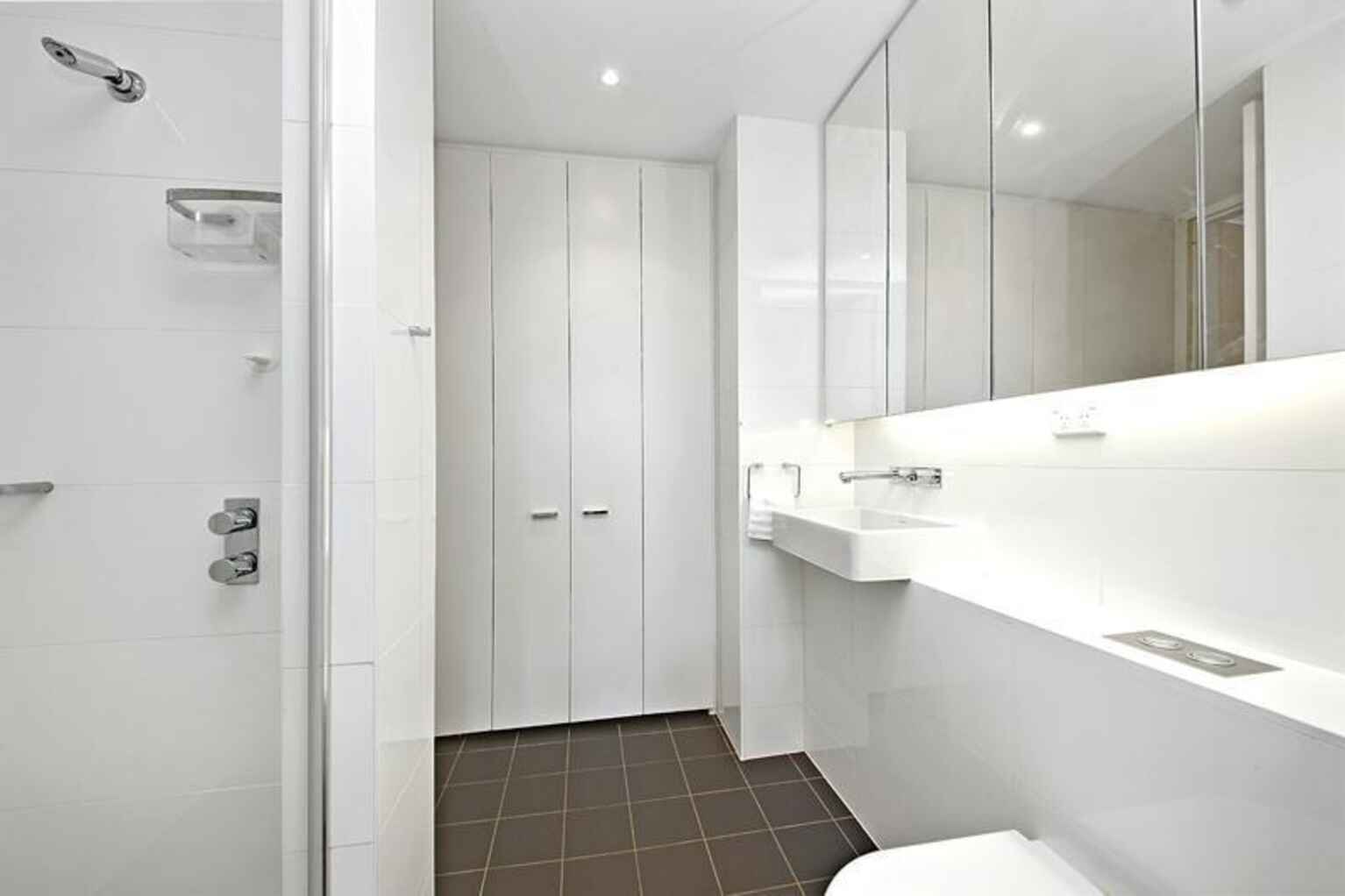 B403/260 Anzac Parade Kensington