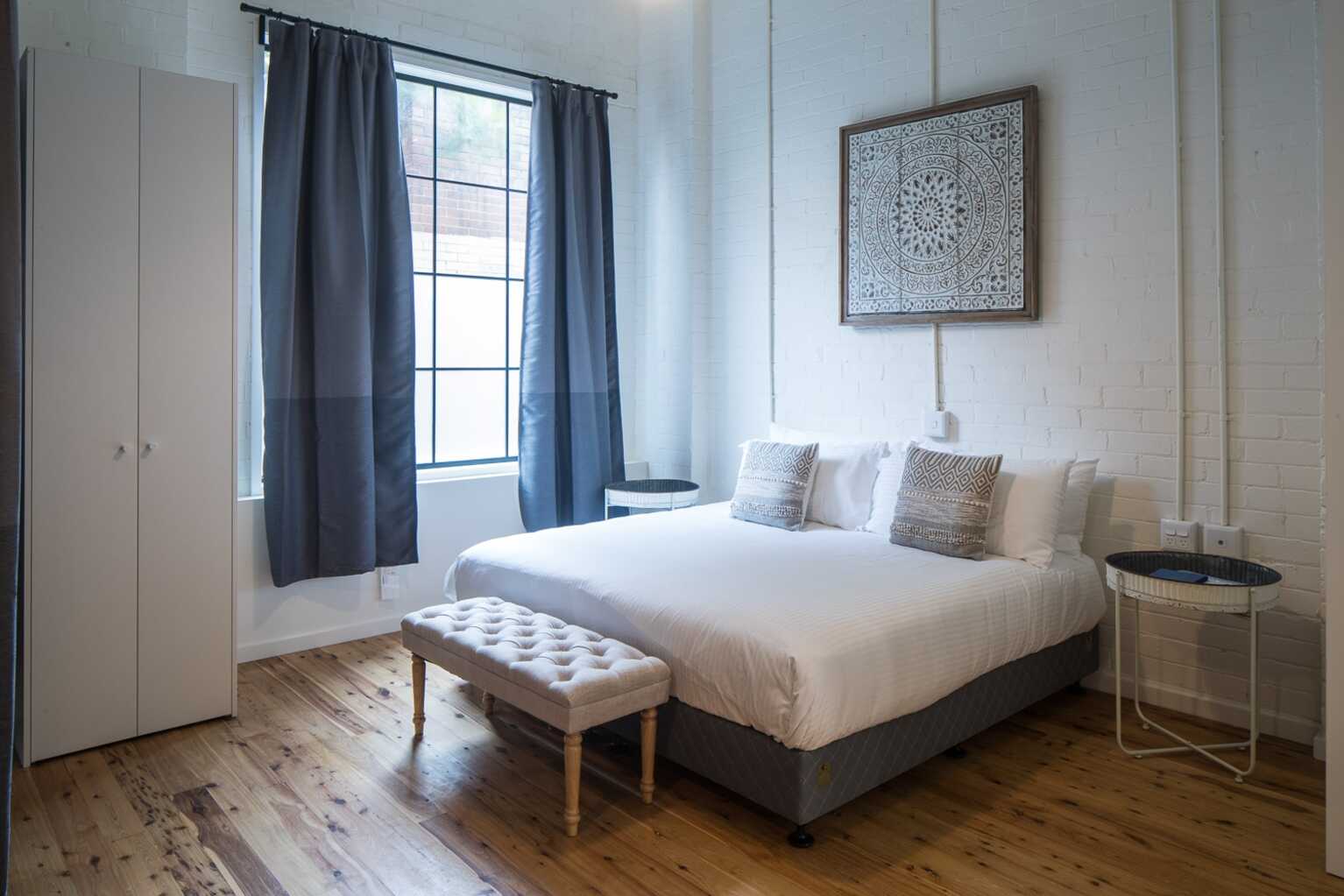 G05/29 Station St Newtown G05/29 Station St Newtown