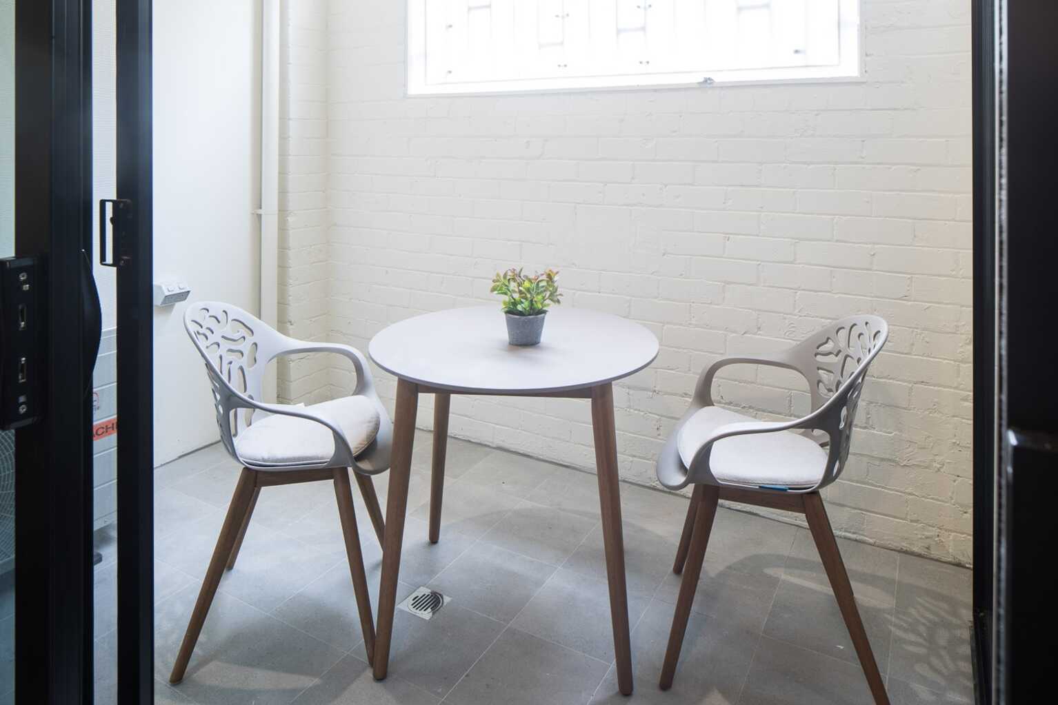 G05/29 Station St Newtown G05/29 Station St Newtown