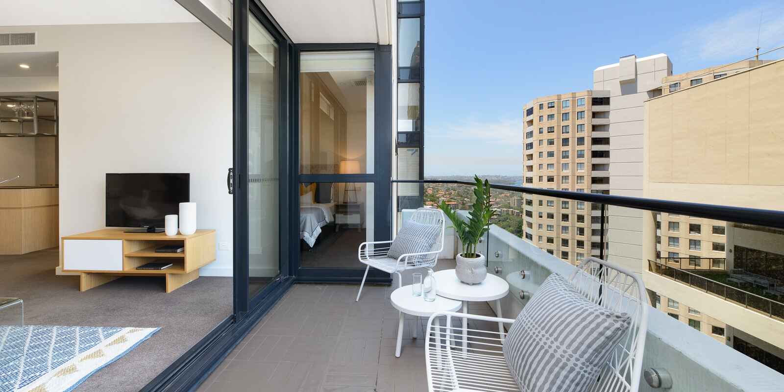   1406/138  Walker Street North Sydney