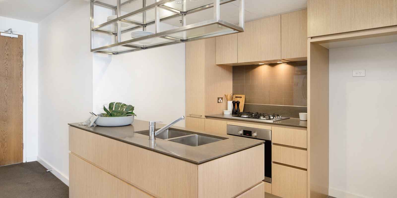   1406/138  Walker Street North Sydney