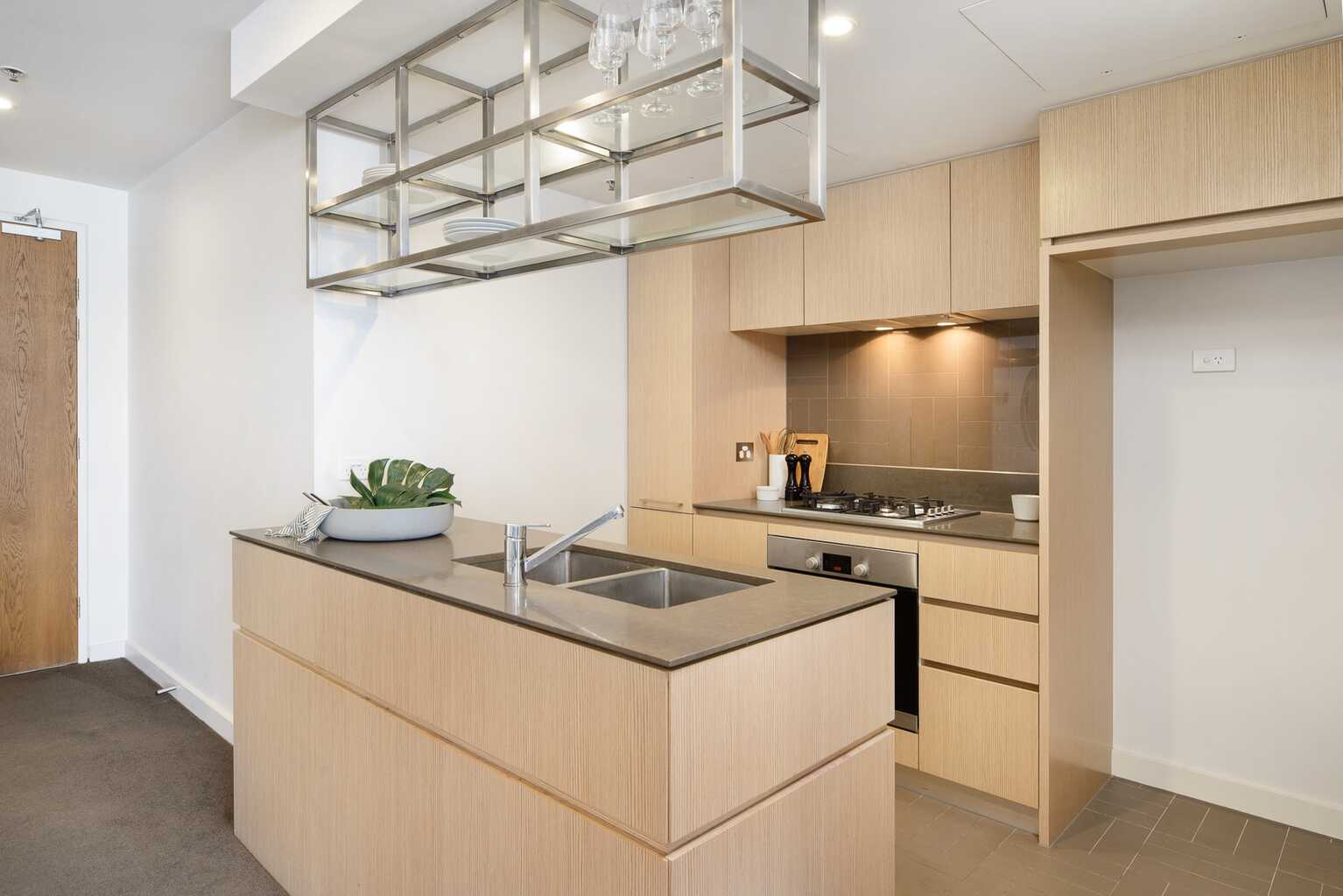   1406/138  Walker Street North Sydney