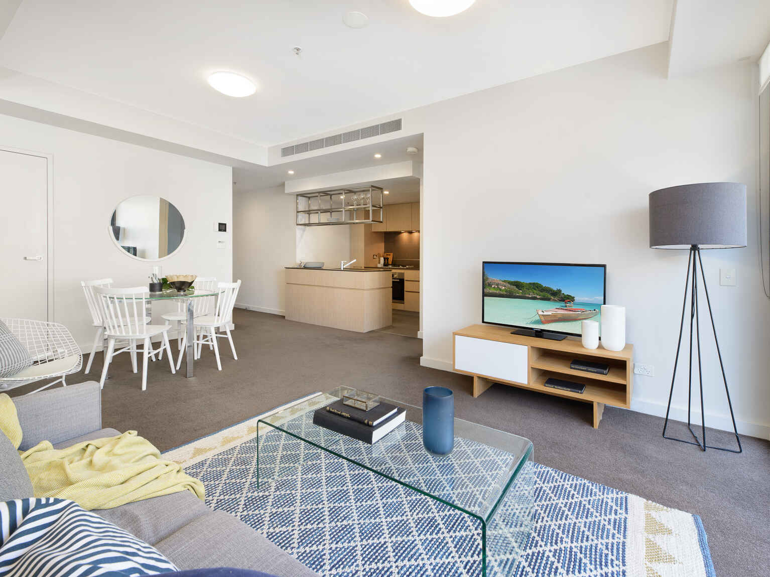   1406/138  Walker Street North Sydney