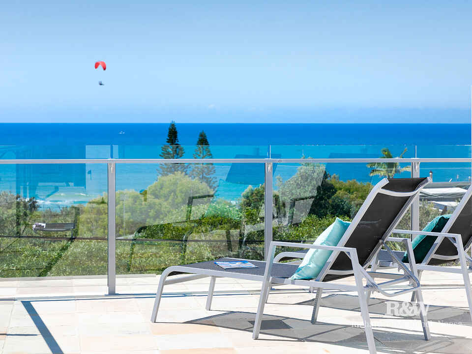 2/37 Sobraon Street Sunrise Beach